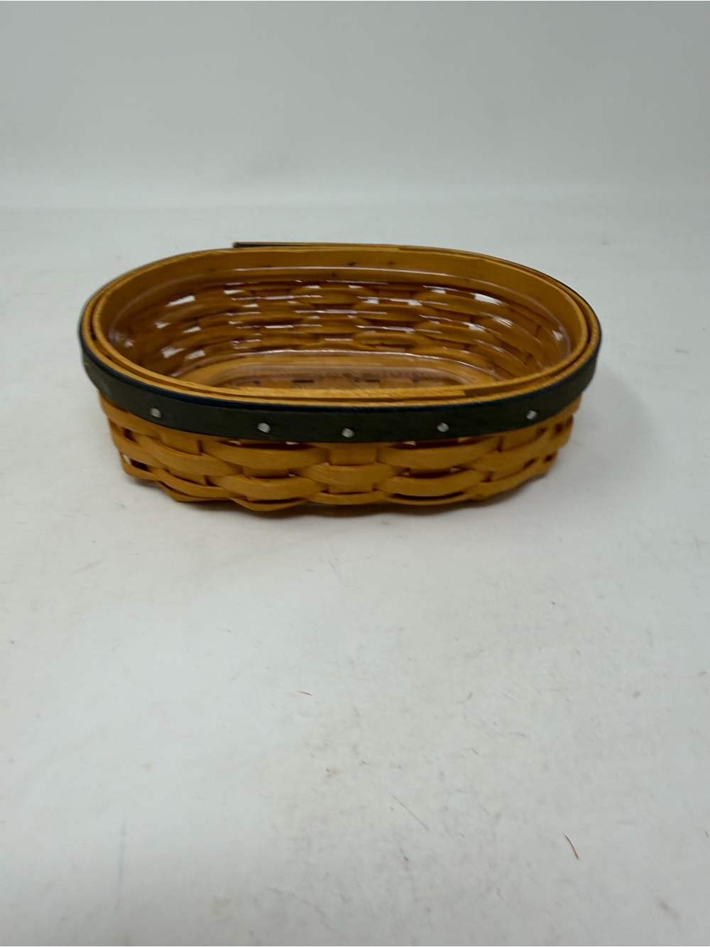 Longaberger 2001 Collectors Club Harmony Basket No 5 No Lid